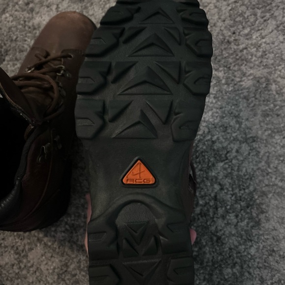 Nike Leather Hiking Boots – Brown, Size 9 US - Picture 6 of 7